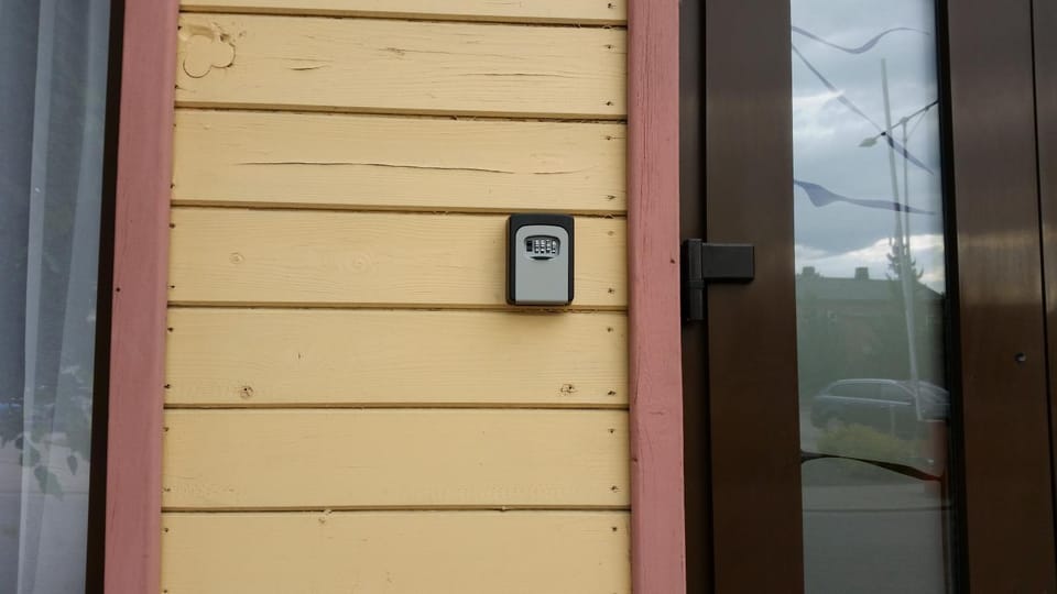 Property building, Facade/entrance