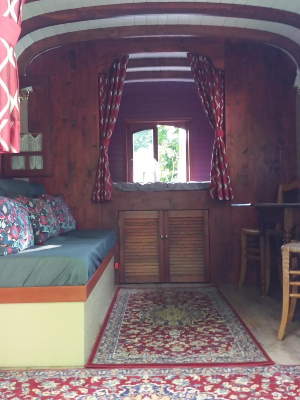 Living room, Bedroom