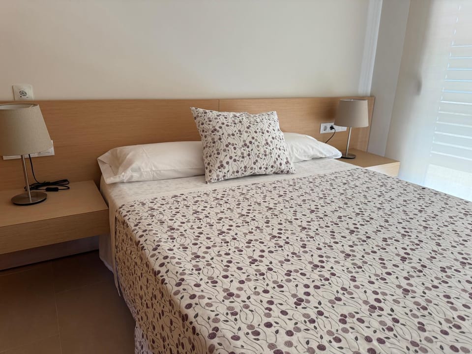 Apartaments Les Palmeres Coma-ruga Apartment in Baix Penedès