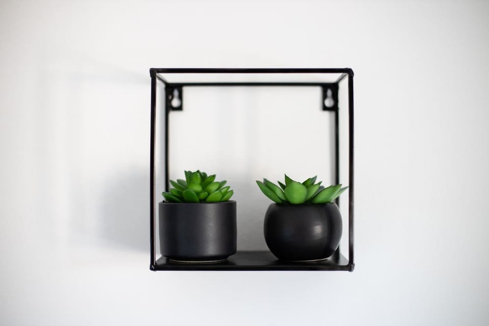 Decorative detail, Floor plan