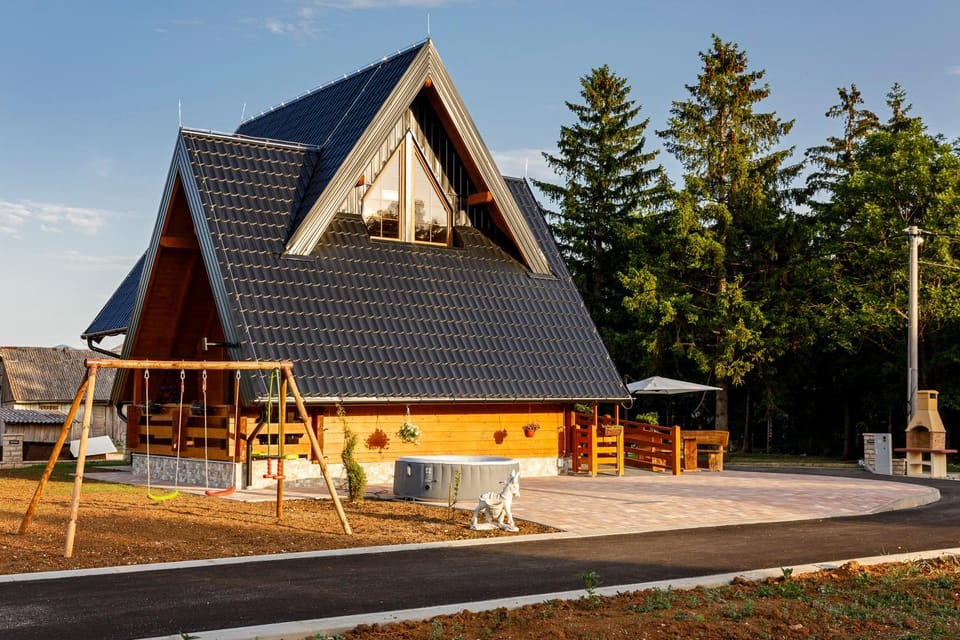 Property building, Patio