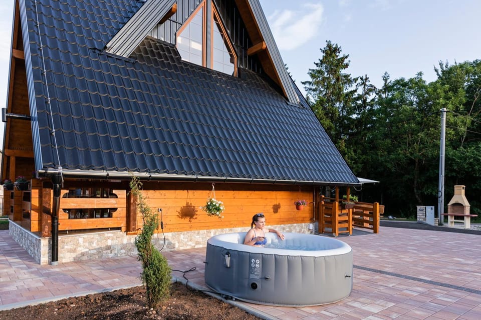 Property building, Massage