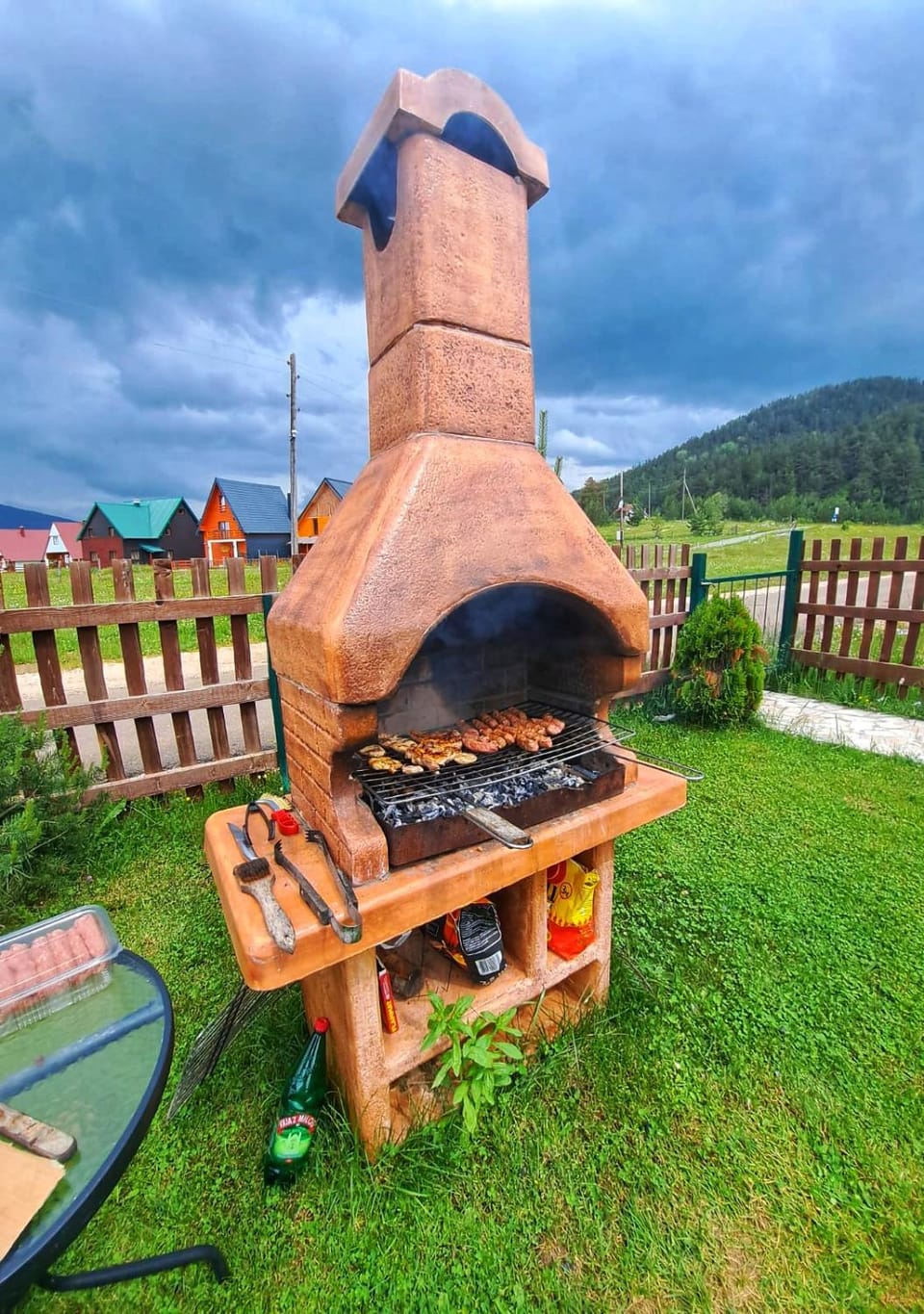 BBQ facilities, BBQ facilities