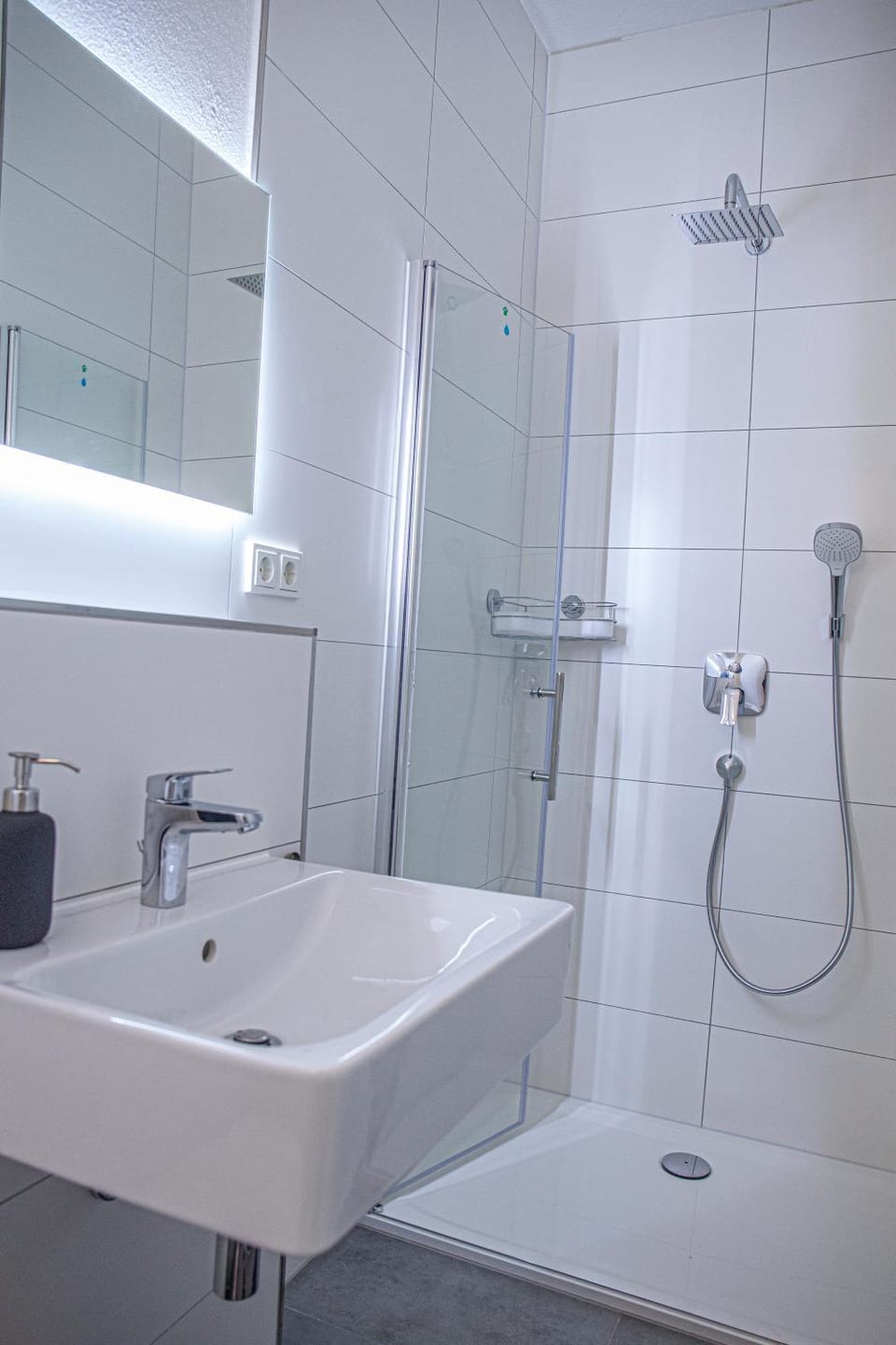 Shower, Bathroom