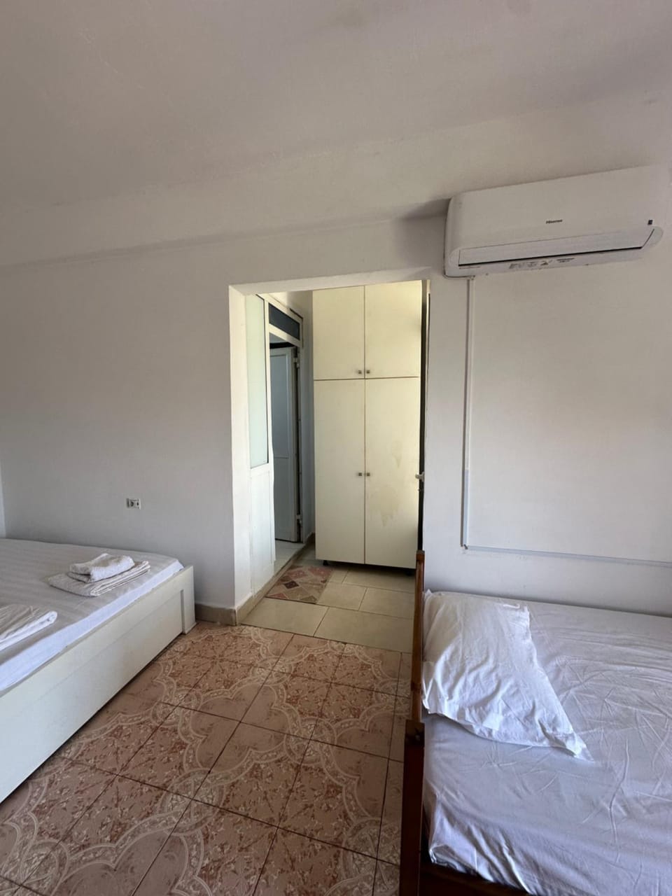 Garden Villa Lake Side & Glamping Apartment hotel in Ksamil