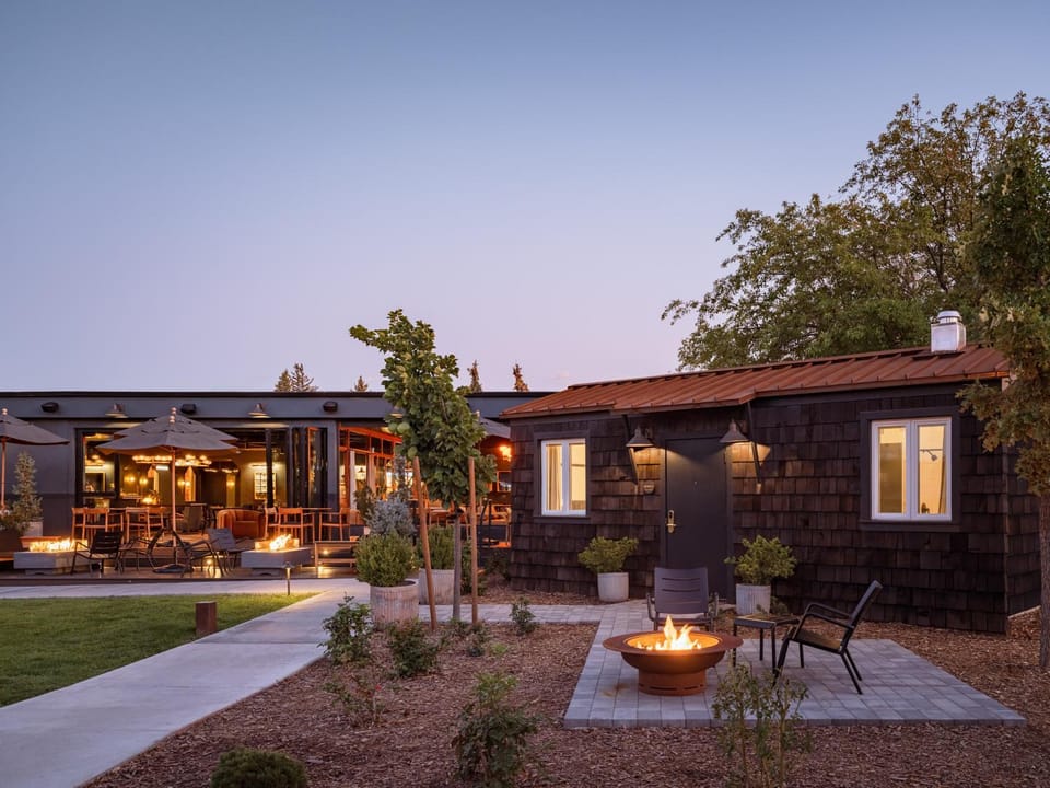 Property building, Inner courtyard view