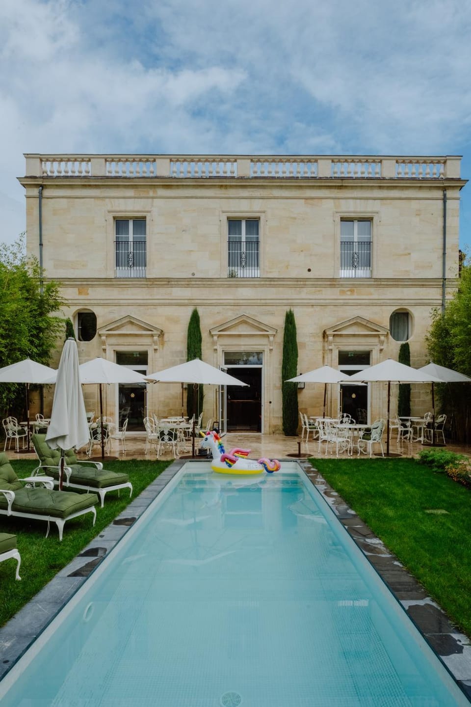 Pool view, Swimming pool