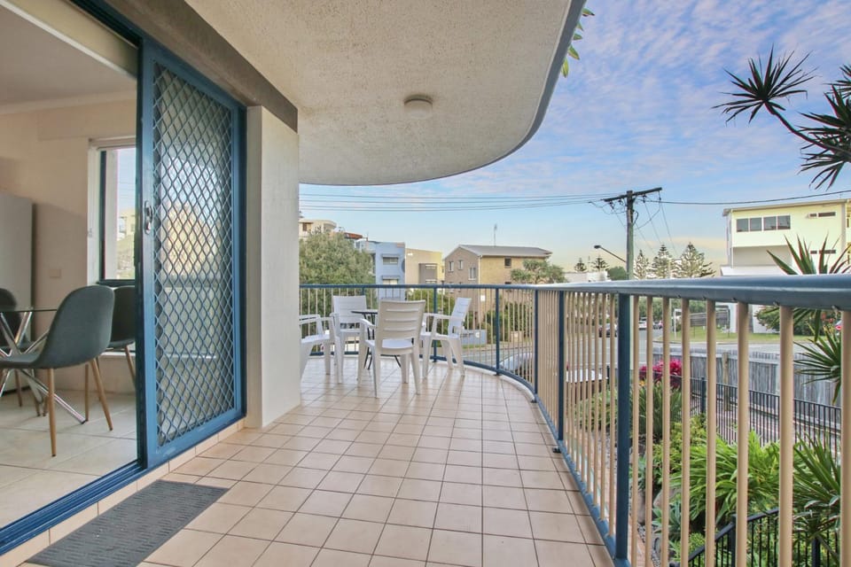 Sandalwood Unit 1 66 Lower Gay Tce Apartment in Sunshine Coast