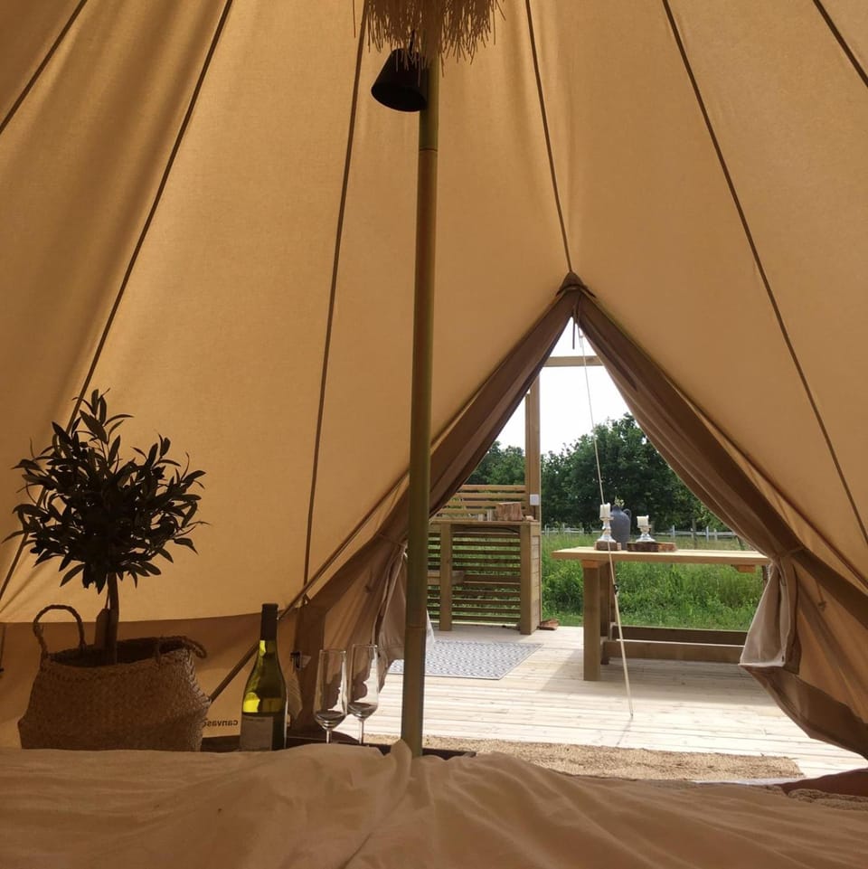 Glamping i Döshult Luxury tent in Skåne County