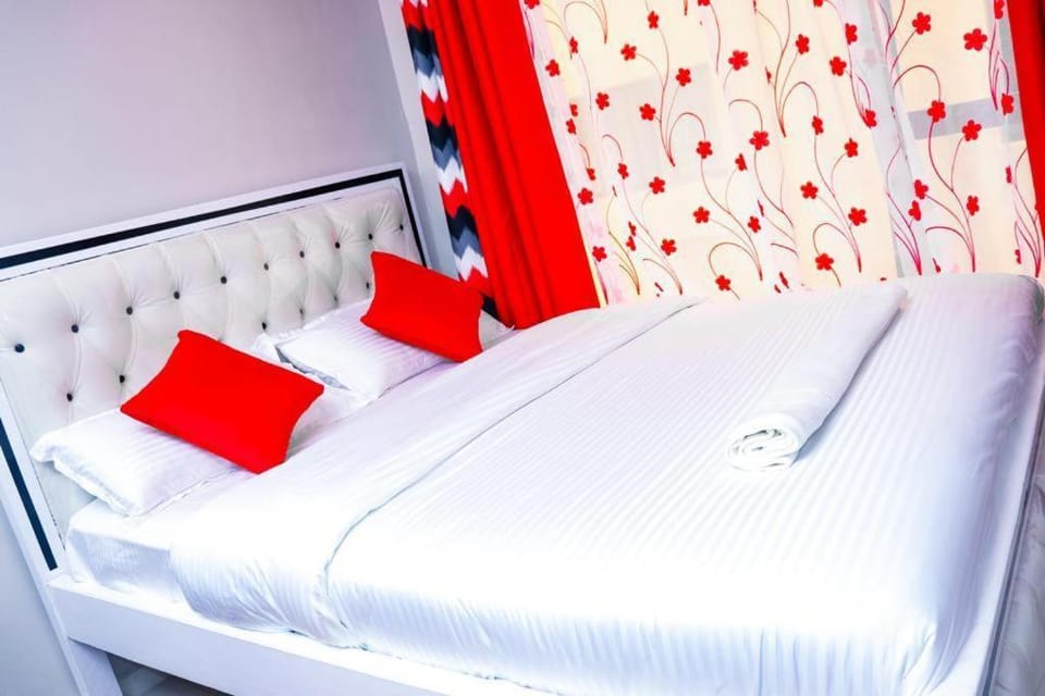 Bed, Photo of the whole room, Bedroom, bunk bed