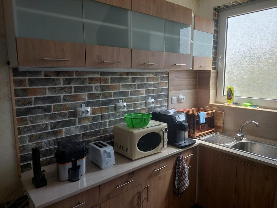 Coffee/tea facilities, Kitchen or kitchenette, minibar