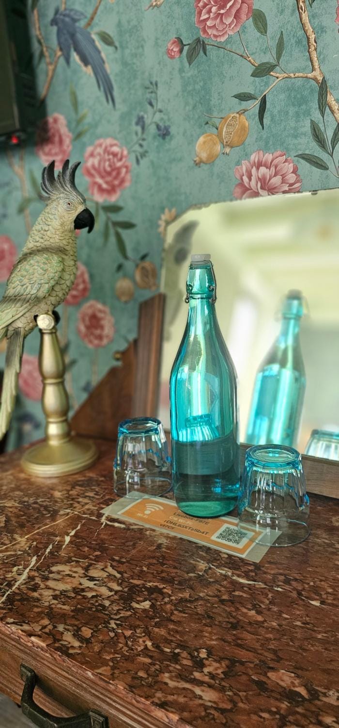 Food and drinks, Decorative detail, Drinks