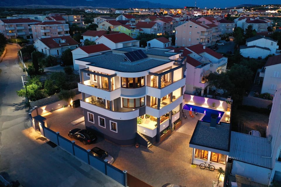 Villa Mariella Apartment in Novalja