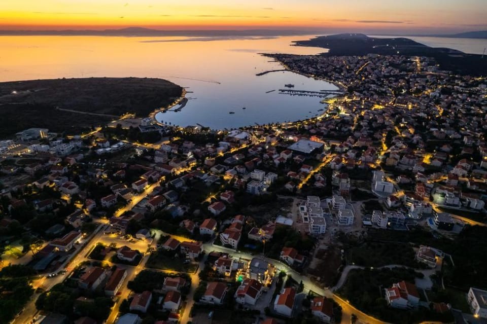 Villa Mariella Apartment in Novalja