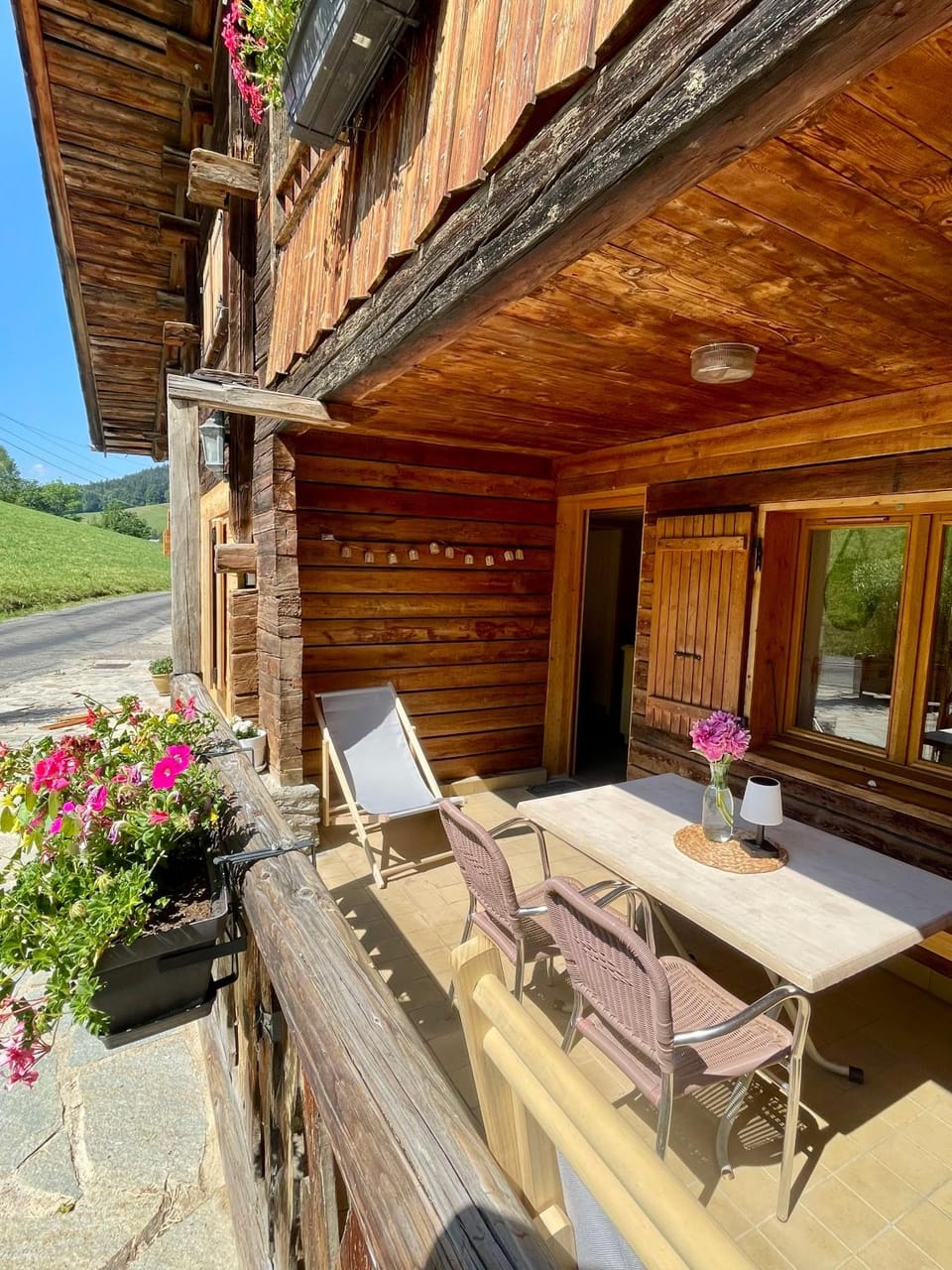 LACHAT appartement en chalet typique Apartment in Le Grand-Bornand