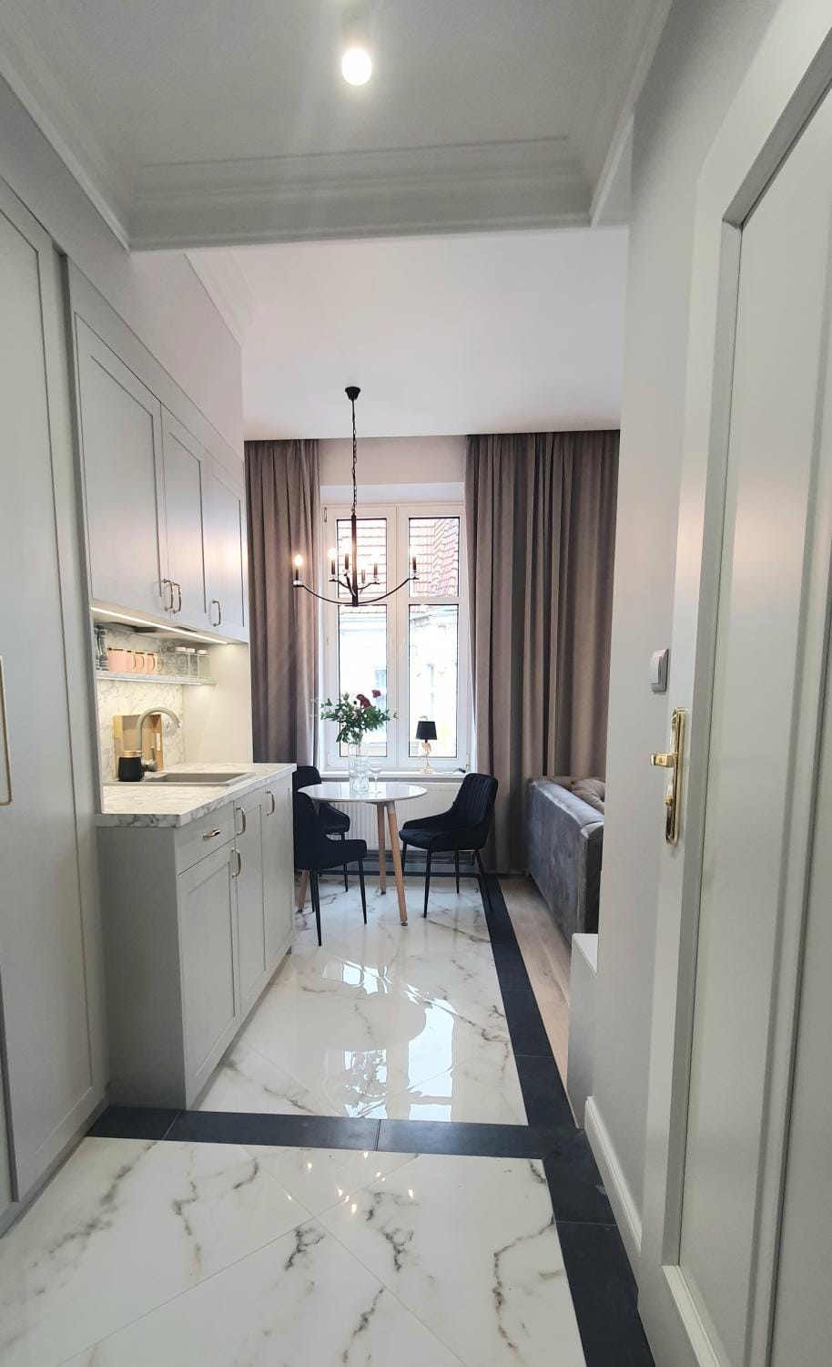Kitchen or kitchenette, Dining area, On site