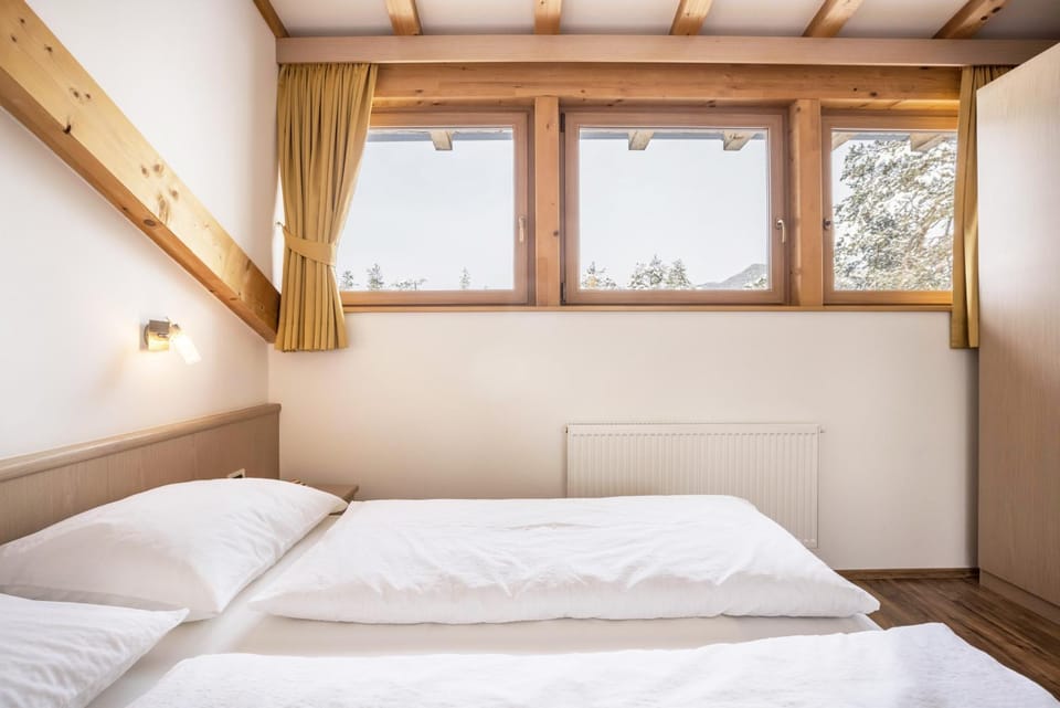 Property building, Living room, Bedroom