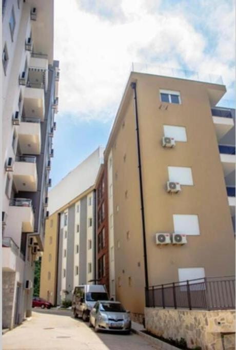 Apartments GC 3 Apartment in Budva Municipality
