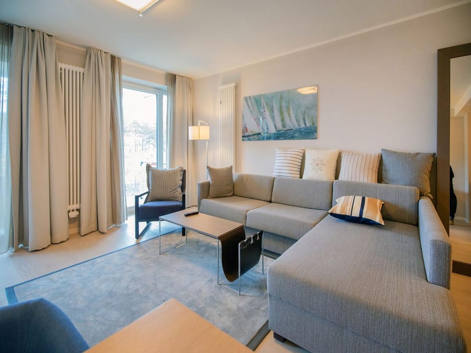 Living room, Seating area, furniture
