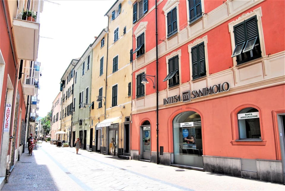 Portobello's - Work is Vacation Apartment in Albissola Marina