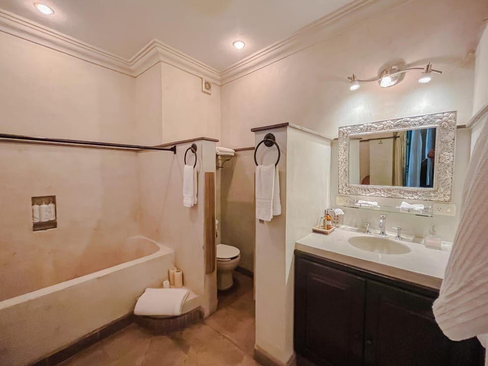 Bathroom, Bath