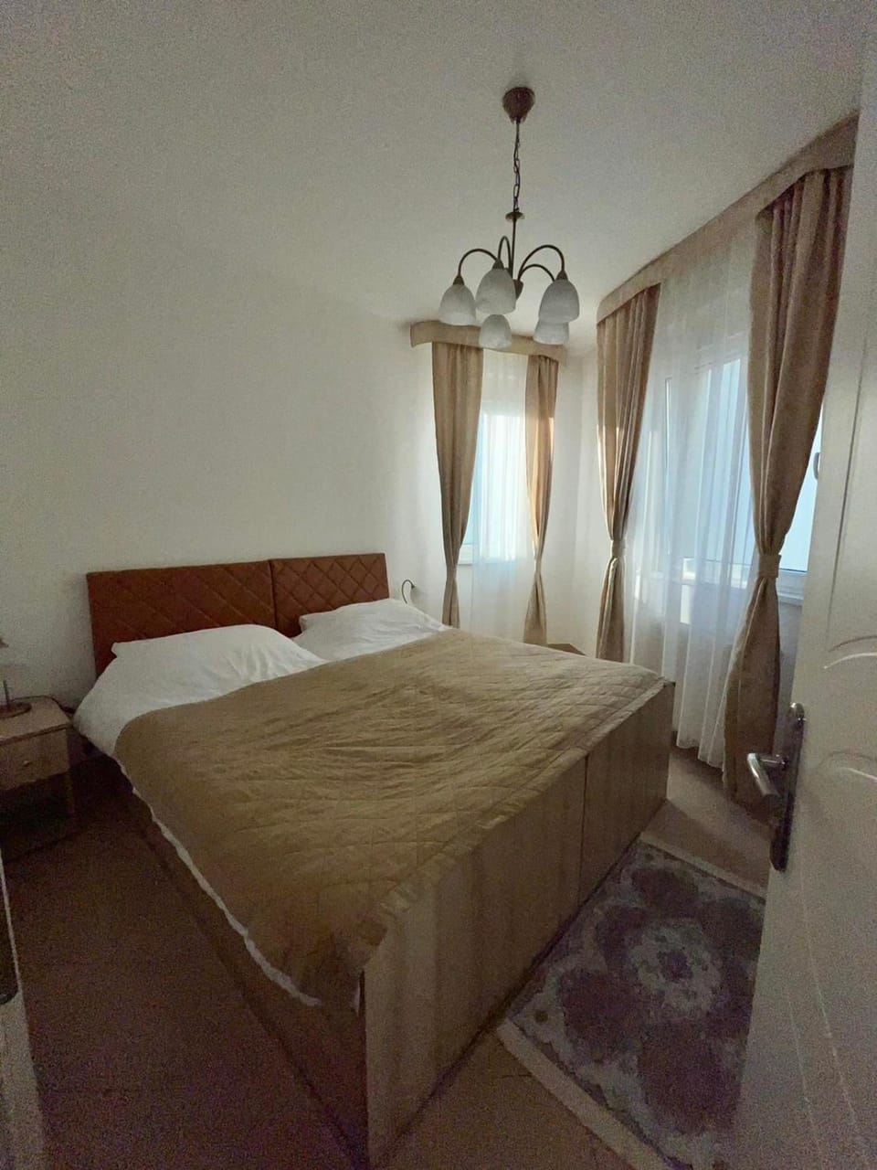 sladjawing2 Apartment in Serbia