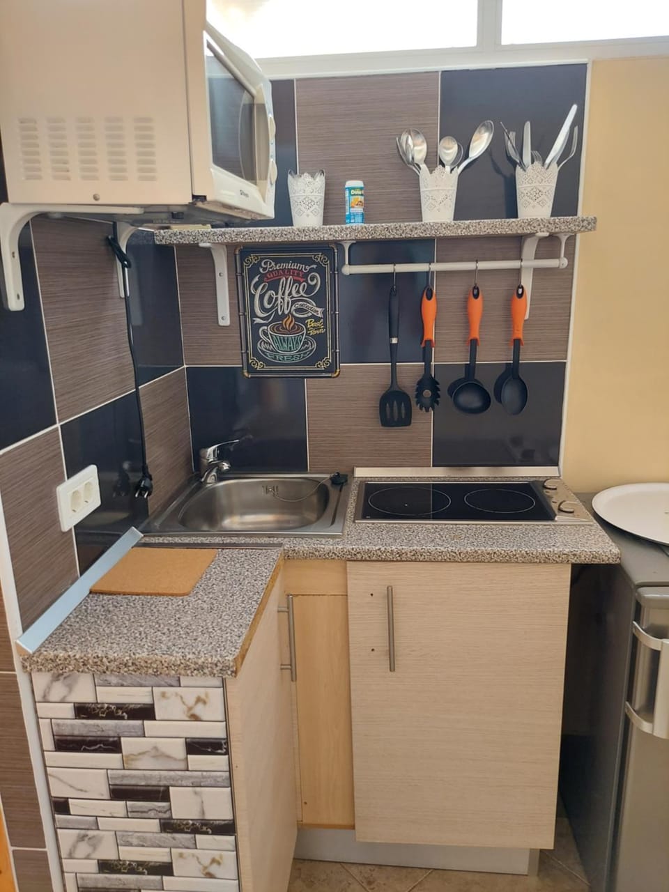 Cheap Studio, wifi free Adeje house House in Adeje