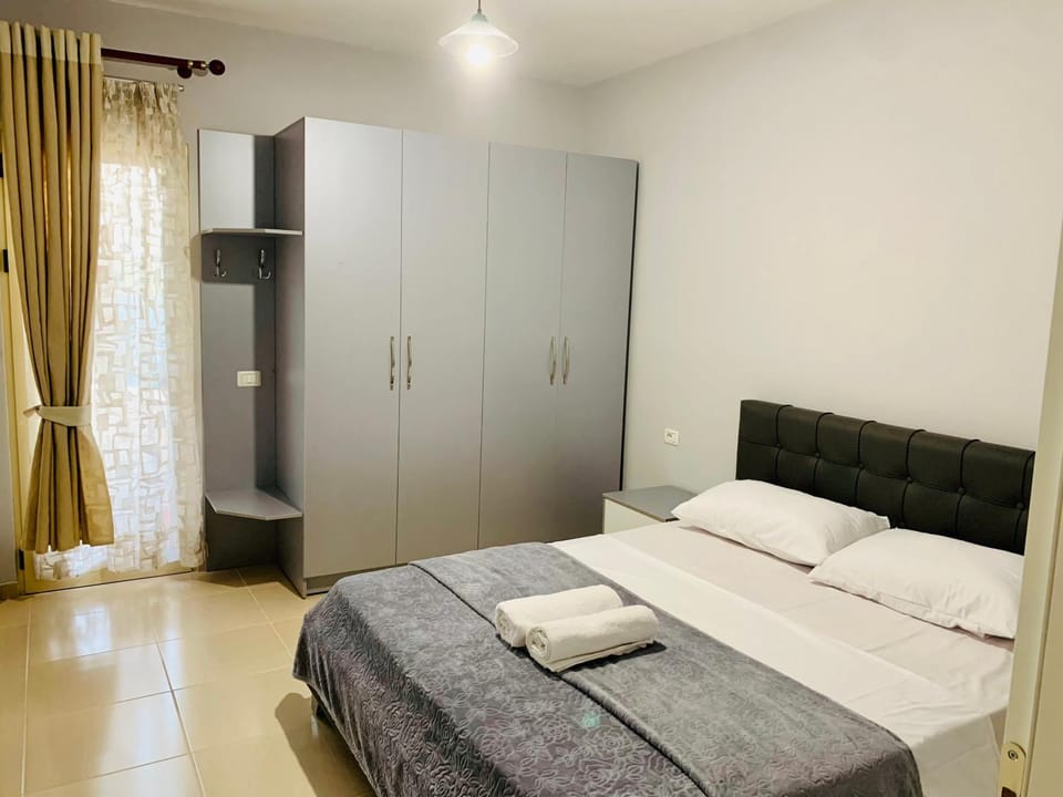 Bed, Photo of the whole room, Bedroom, towels, wardrobe