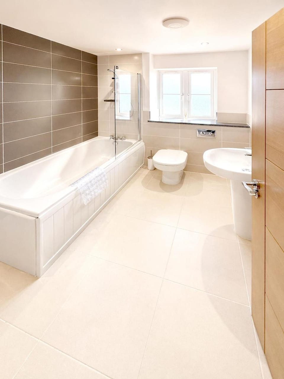 Toilet, Bathroom, Bath