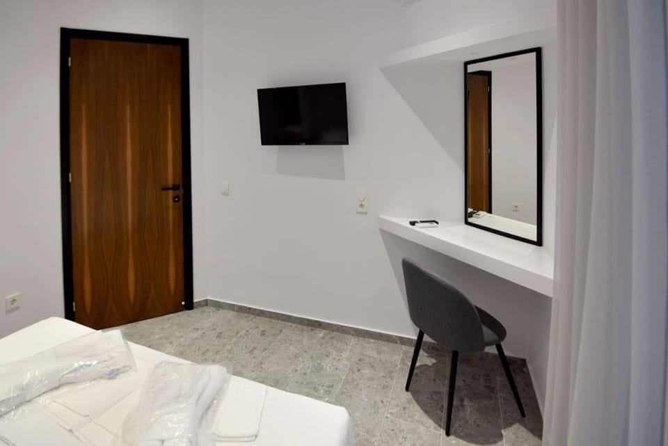 Rose n Stone, Prince, Luxury Houses Apartment in Decentralized Administration of the Aegean