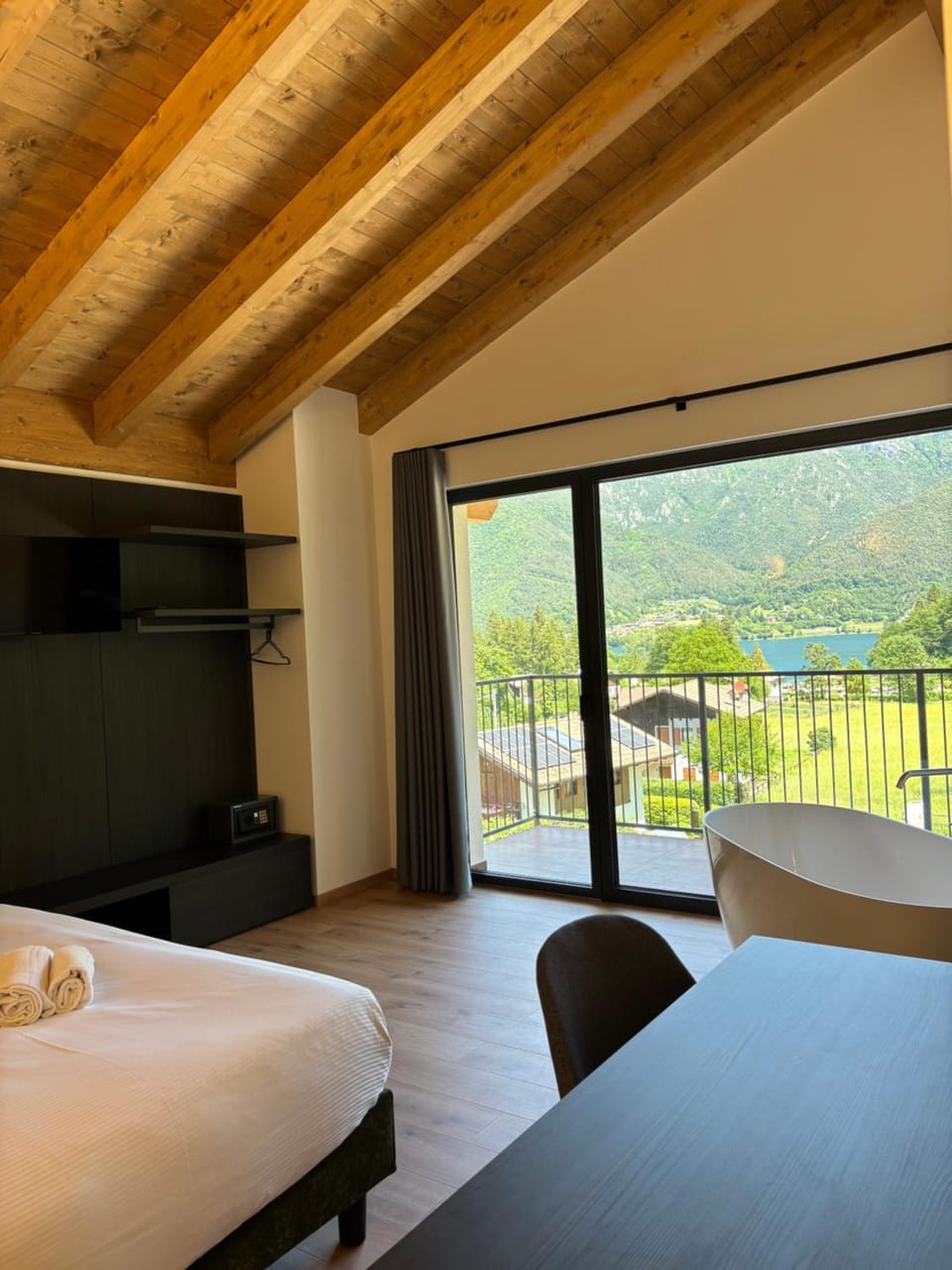 Maso dell Apicoltore Bed and Breakfast in Ledro