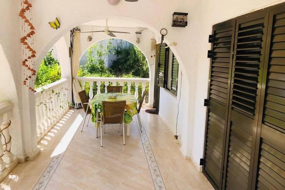 Garden, Balcony/Terrace, Dining area, Garden view