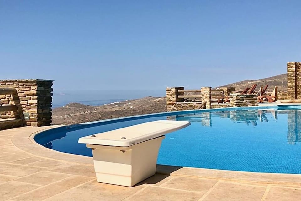 Day, Pool view, Sea view, Swimming pool, sunbed
