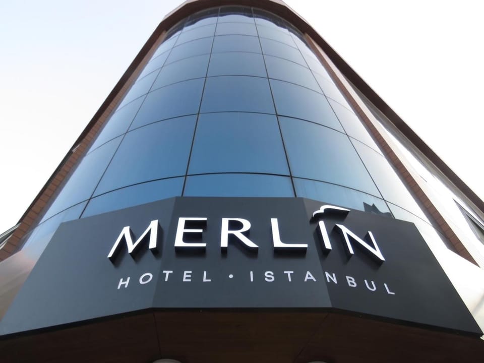Property building, Nearby landmark, Property logo or sign
