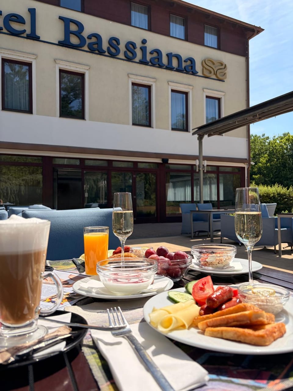 Food and drinks, Food, Breakfast, Drinks
