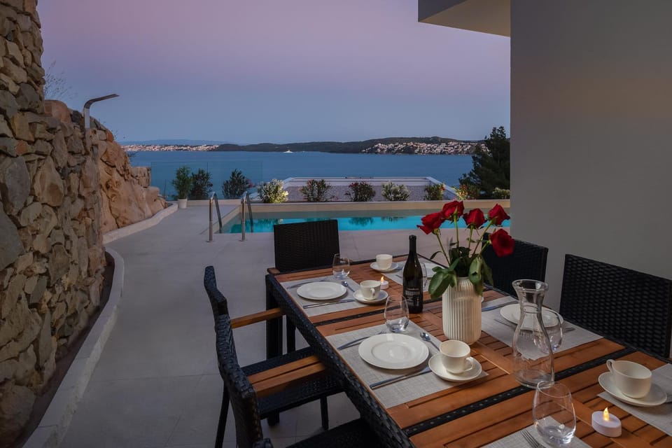 Dining area, Sea view, Sunset