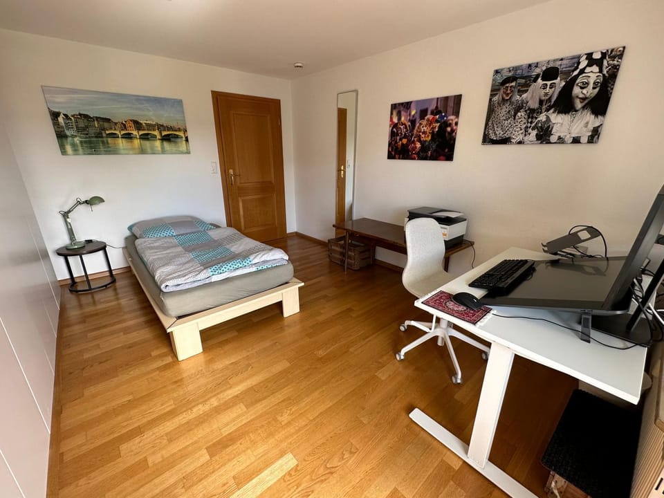 Photo of the whole room