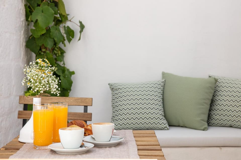 Patio, Coffee/tea facilities, Food and drinks, Food, Breakfast