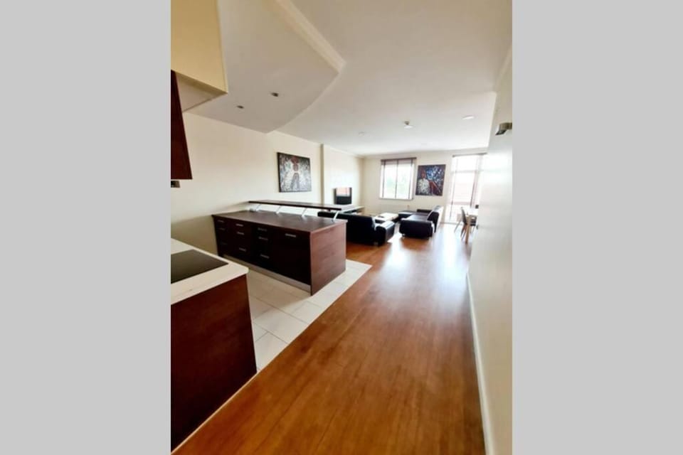 Erdvus 2-iejų miegamųjų butas miesto centre Apartment in Klaipėda