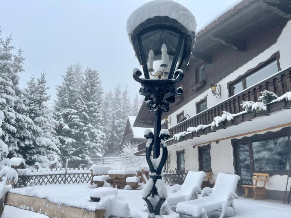 Property building, Winter