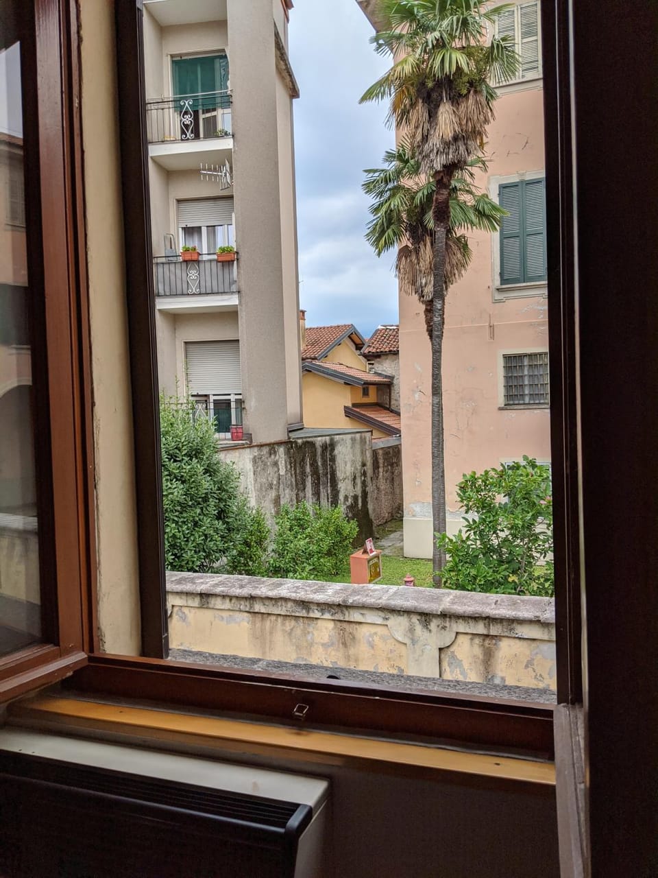 Neighbourhood