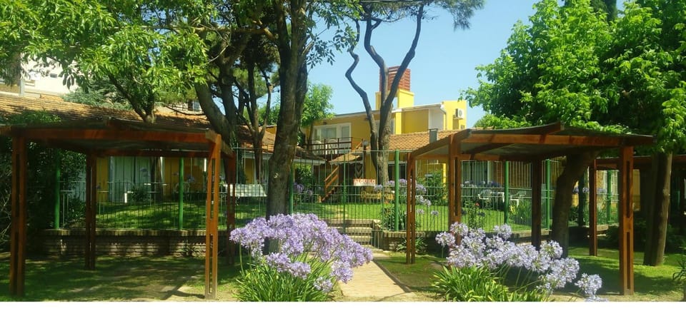Property building, Garden, Garden