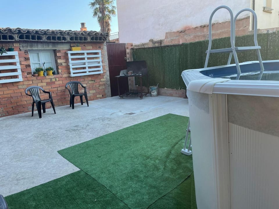 Garden, Swimming pool