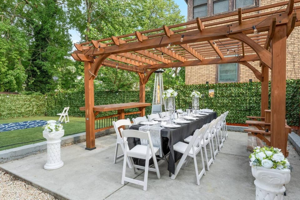 Patio, Day, Garden