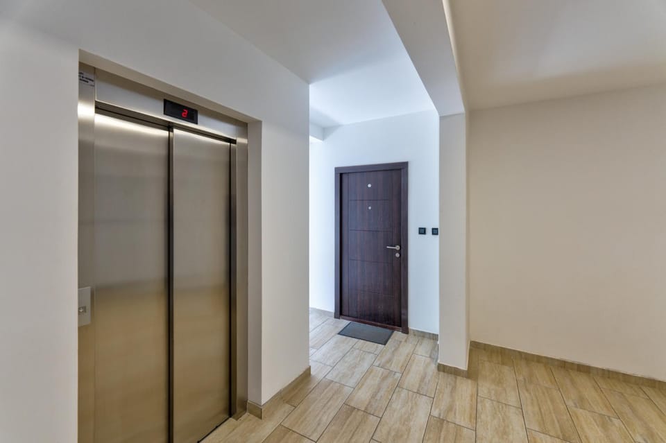 elevator