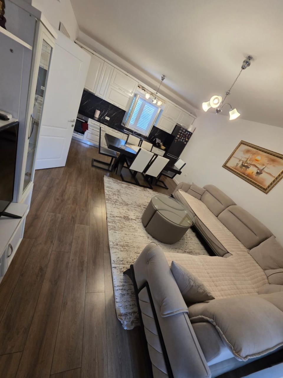 Communal lounge/ TV room, TV and multimedia, Kitchen or kitchenette, Living room, Seating area, Dining area, Evening entertainment, minibar