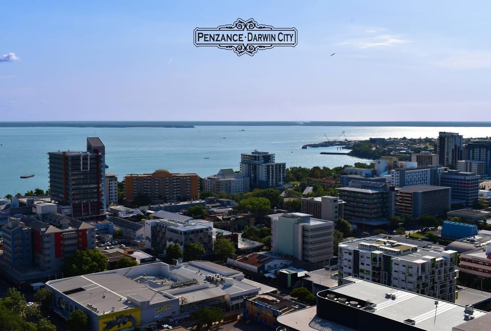 “PENZANCE” Great Location & Views at PenthousePads Apartment in Darwin