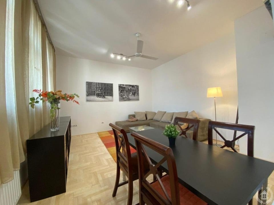 Downtown Gozsdu Vibe Apartments Apartment in Budapest