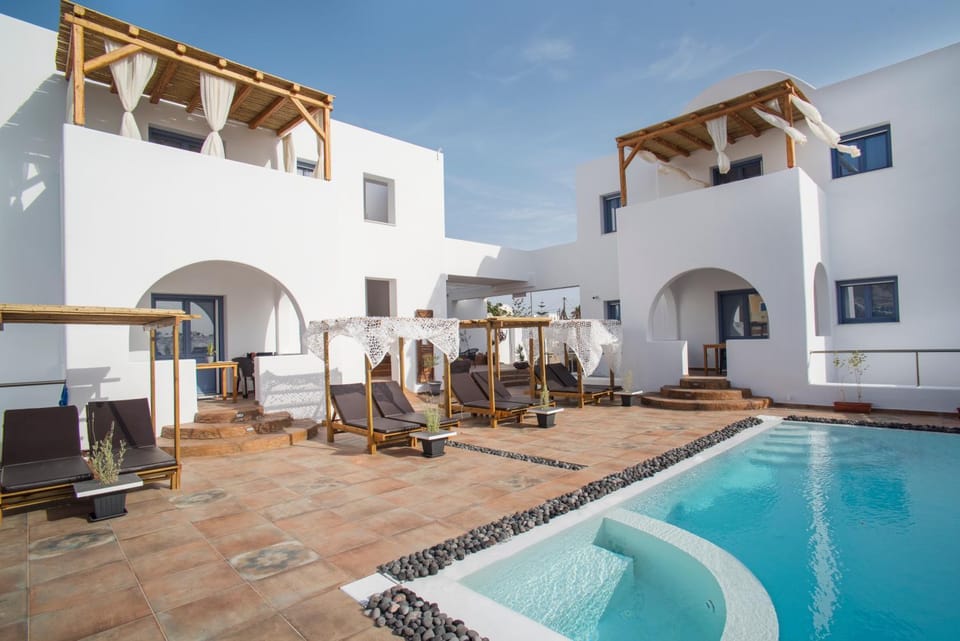 La Belle Vie - Santorini - Adults Only Apartment in Kamari