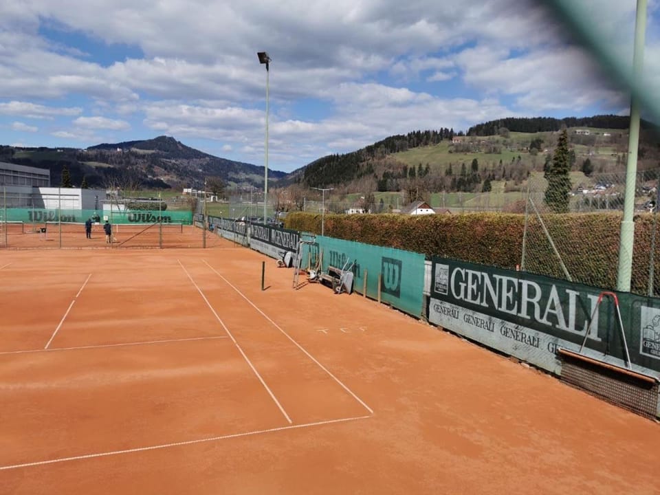 Tennis court